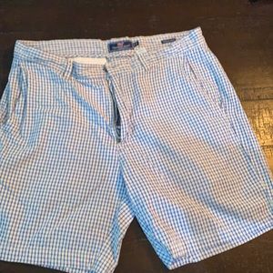 Vineyard vines breaker short 7”
